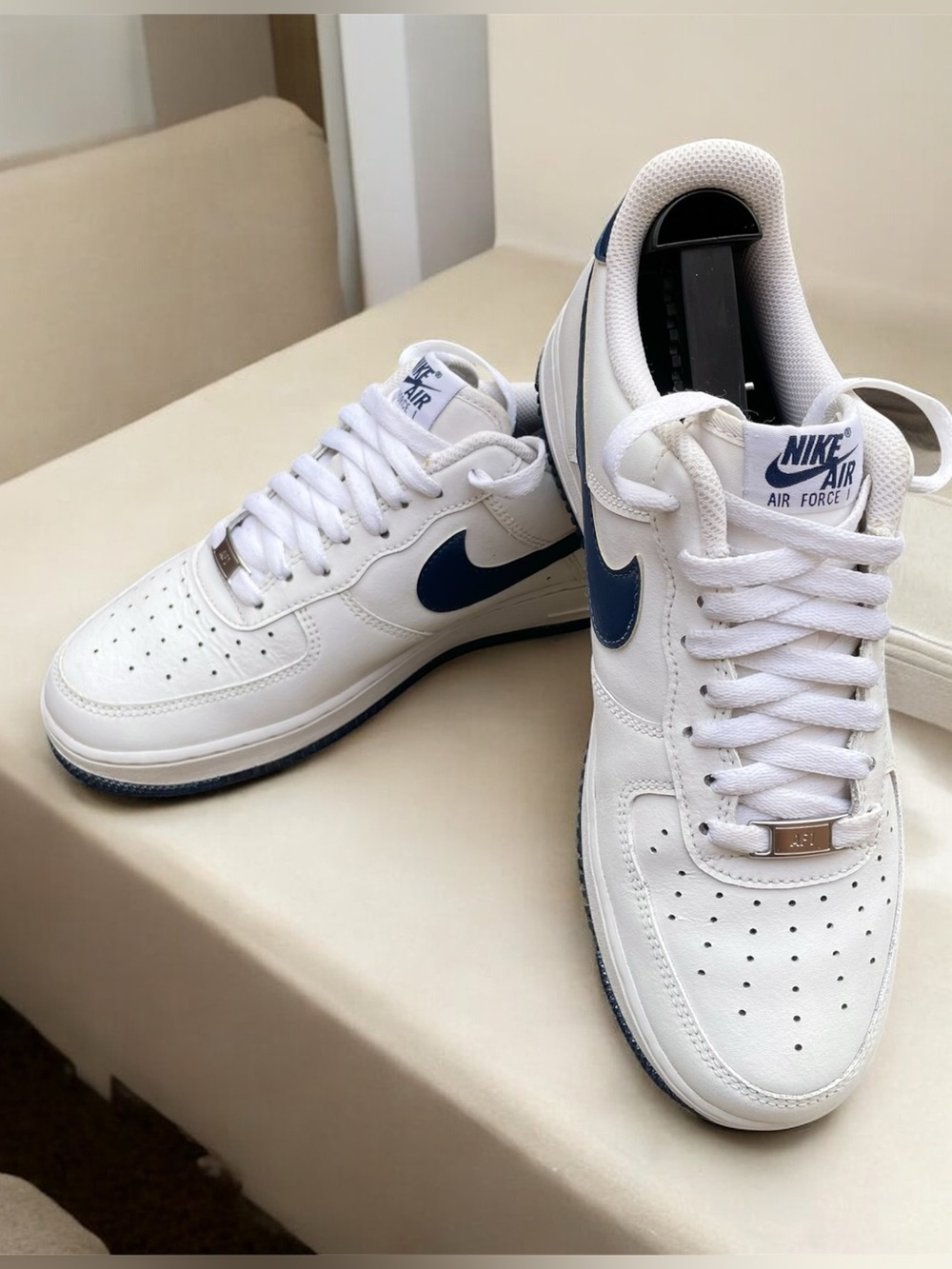 Nike Air Force 1 Men’s Sneakers White Blue Size  US 8 EUR 41 CM 26 Authentic